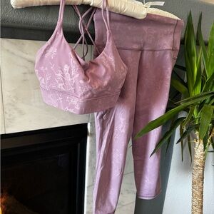 ZYIA Light Lilac Floral Set